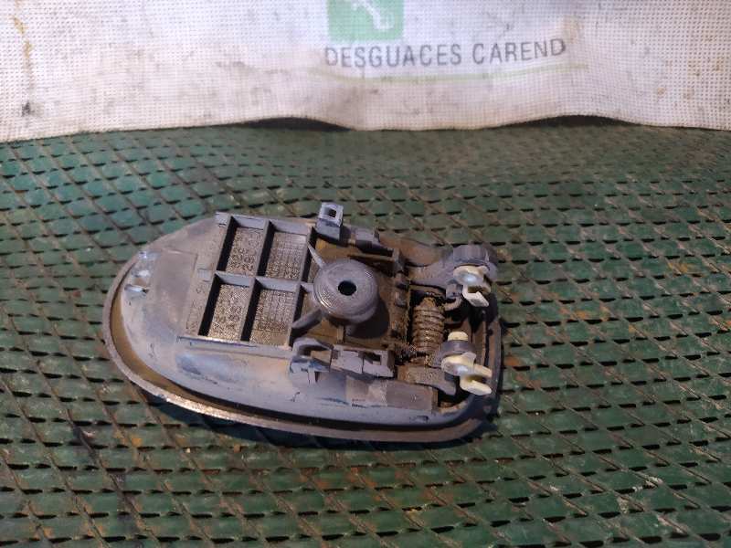 MANETA INTERIOR DELANTERA IZQUIERDA