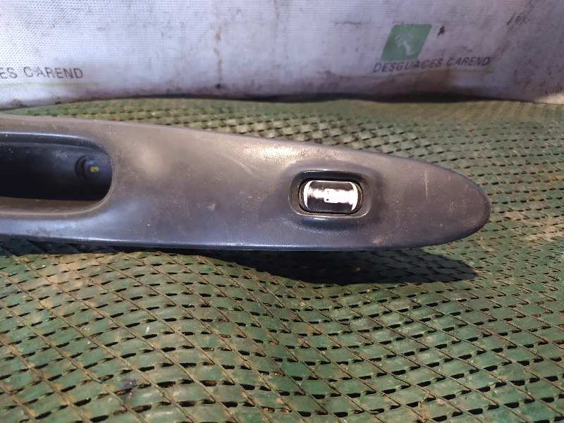 MANDO ELEVALUNAS TRASERO IZQUIERDO