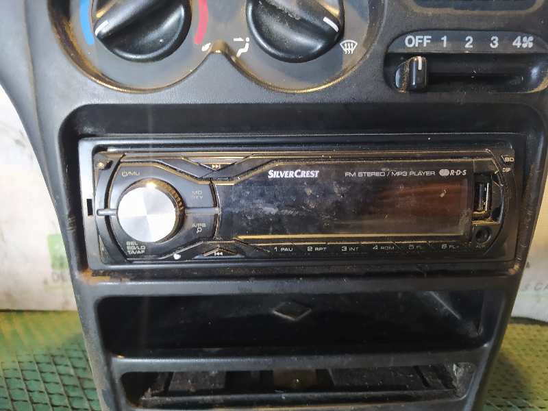 SISTEMA AUDIO / RADIO CD HYUNDAI LANTRA BERLINA (RD)