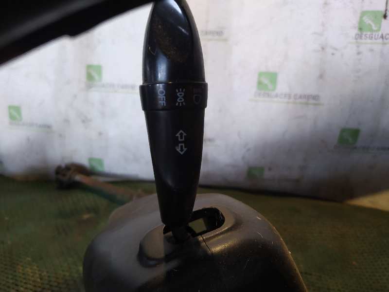 MANDO LUCES HYUNDAI LANTRA BERLINA (RD)