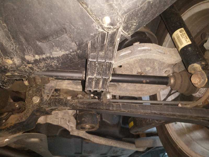 TRANSMISION TRASERA DERECHA