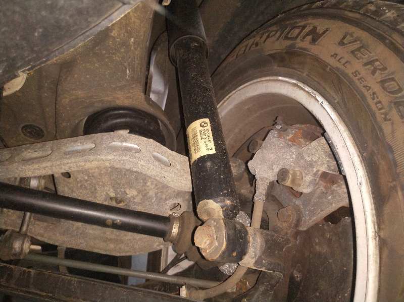 JUEGO AMORTIGUADORES TRASERO