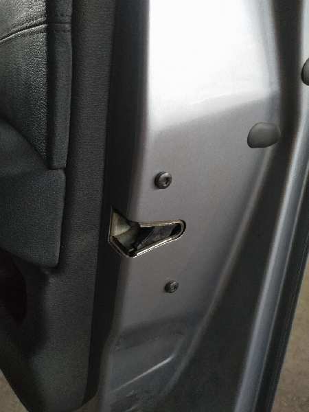 CERRADURA PUERTA DELANTERA DERECHA