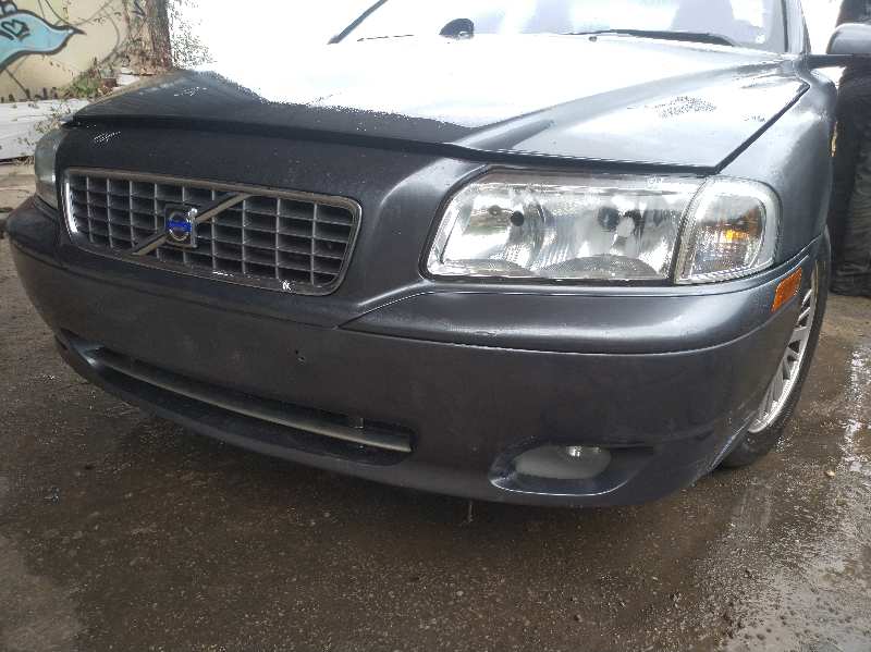 PARAGOLPES DELANTERO