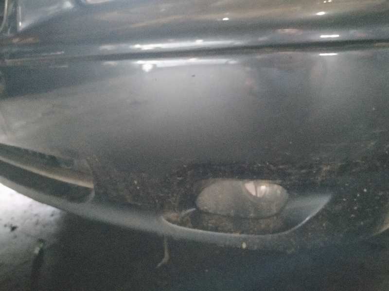 FARO ANTINIEBLA IZQUIERDO