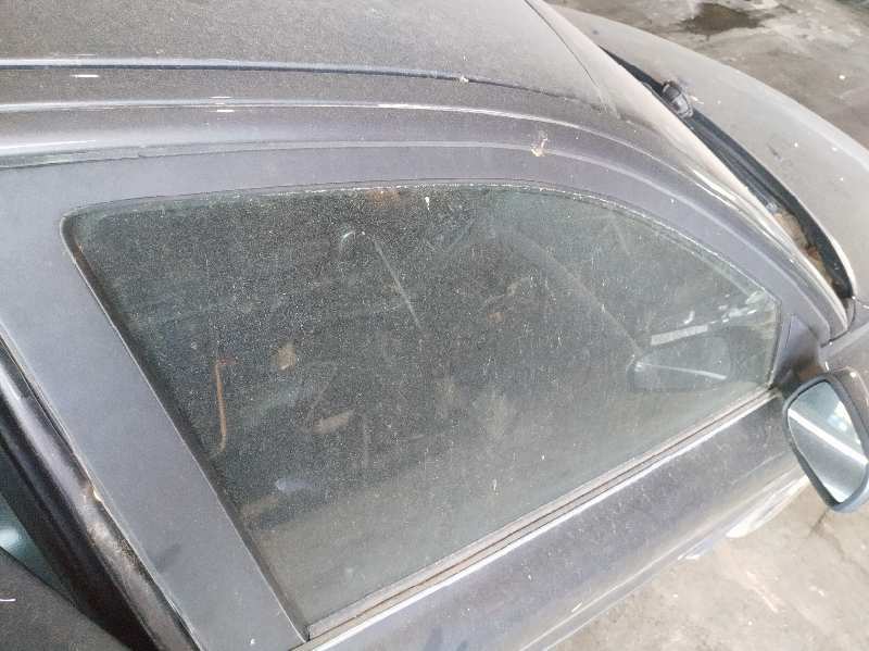 LUNA DELANTERA DERECHA