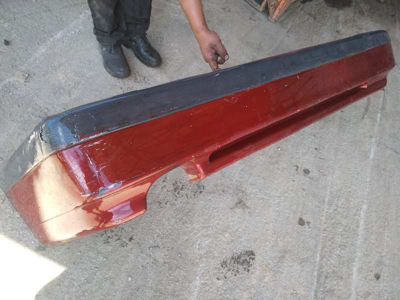 PARAGOLPES TRASERO VOLVO SERIE 850