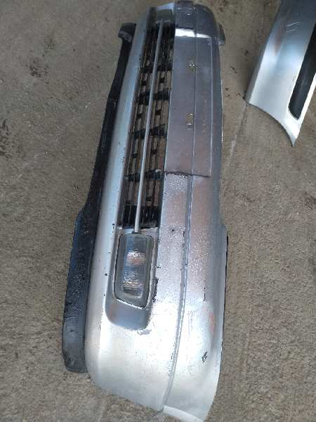 PARAGOLPES DELANTERO