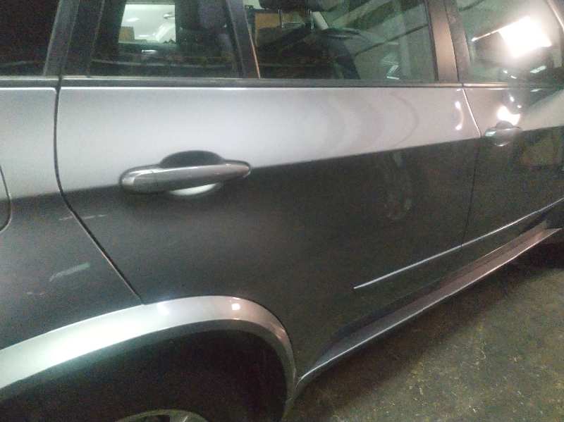 PUERTA TRASERA DERECHA