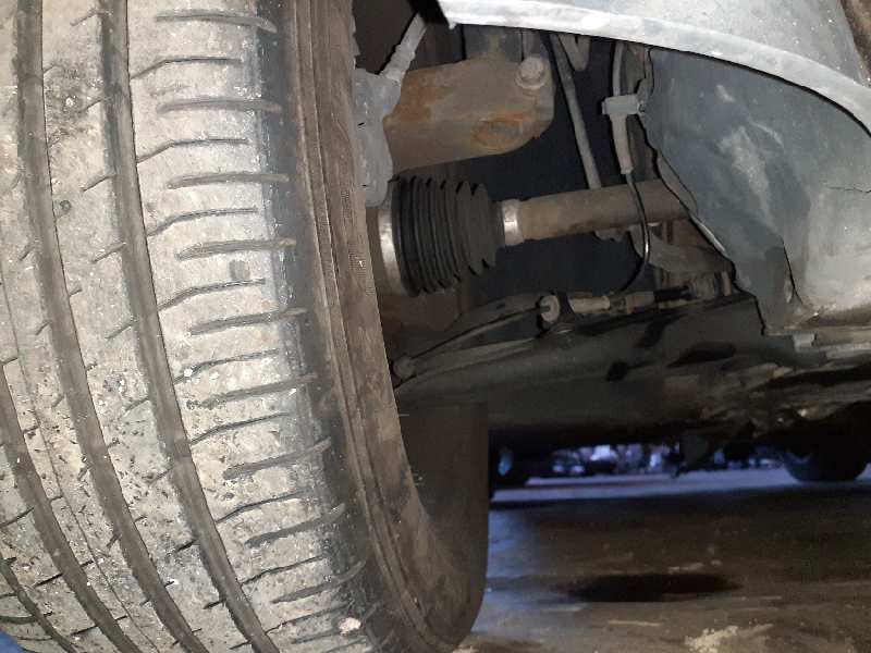 BRAZO SUSPENSION INFERIOR DELANTERO DERECHO