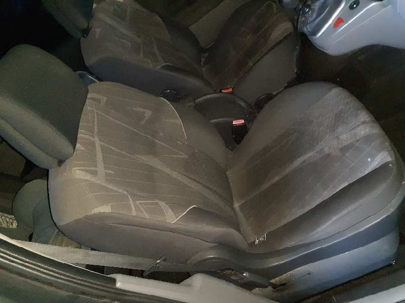 ASIENTO DELANTERO DERECHO