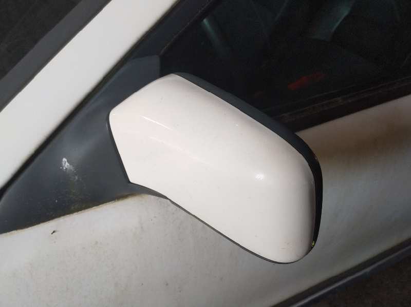 RETROVISOR IZQUIERDO