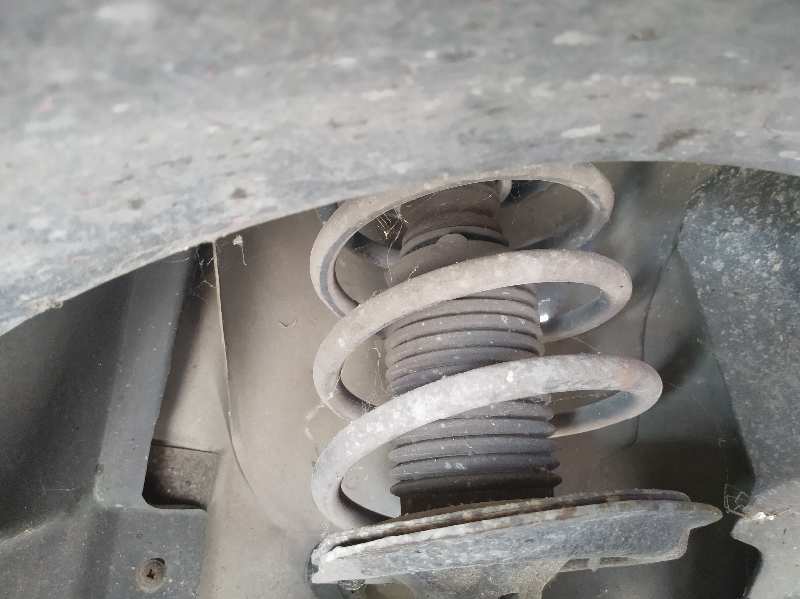 AMORTIGUADOR DELANTERO DERECHO