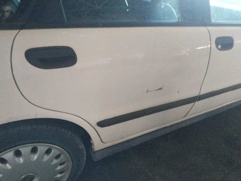 PUERTA TRASERA DERECHA