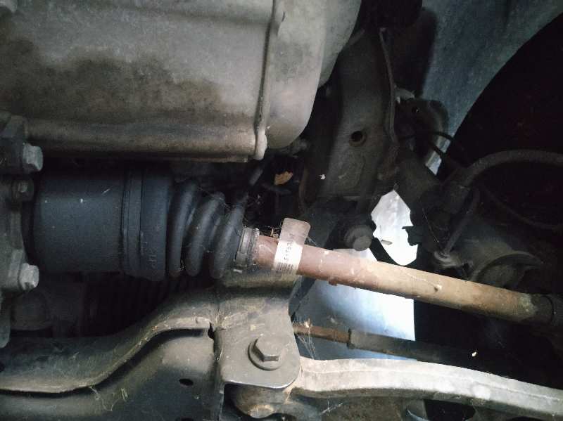 TRANSMISION DELANTERA IZQUIERDA