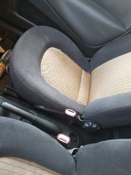 ASIENTO DELANTERO DERECHO