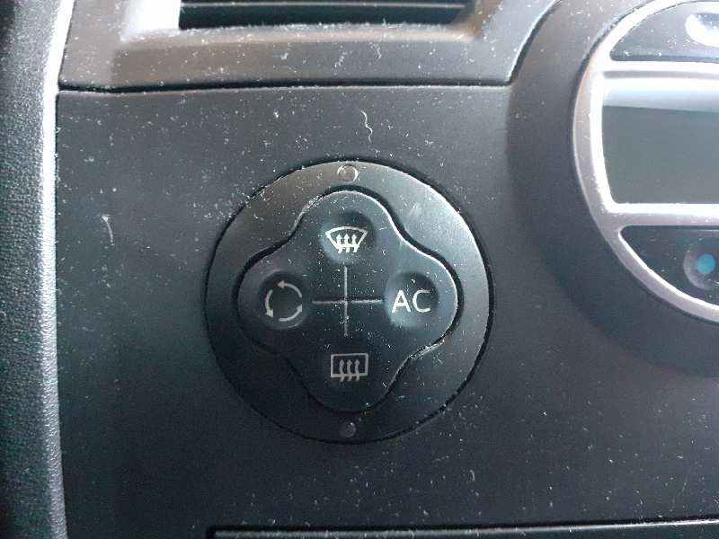 MANDO CALEFACCION /  AIRE ACONDICIONADO