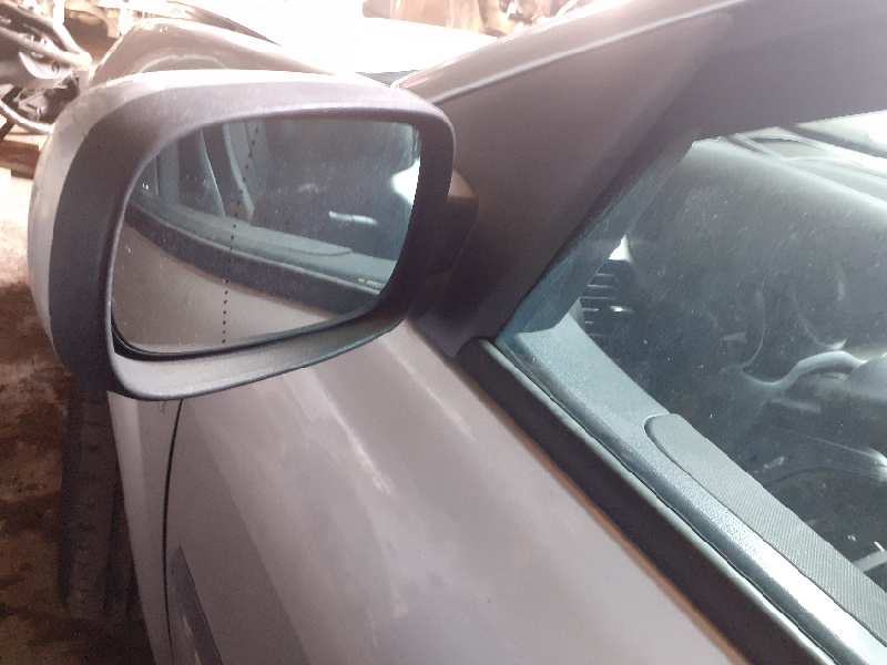 RETROVISOR IZQUIERDO