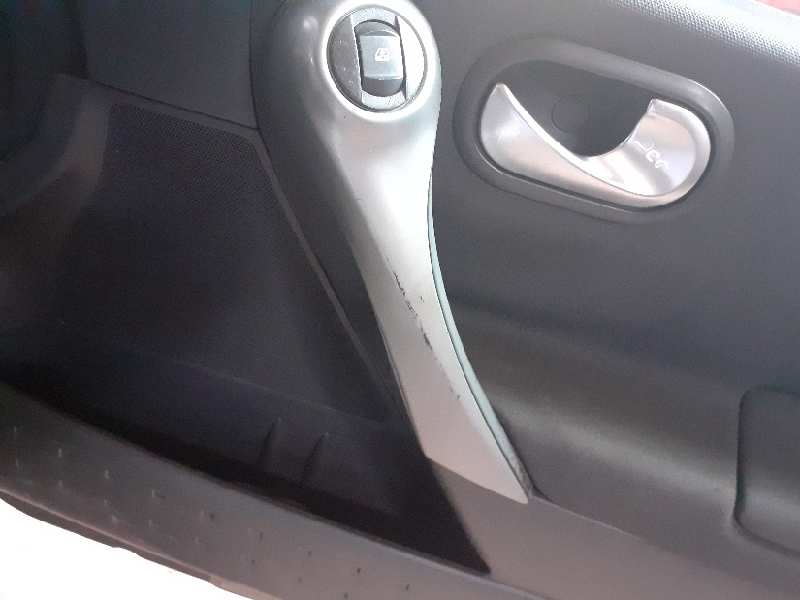 MANDO ELEVALUNAS DELANTERO DERECHO