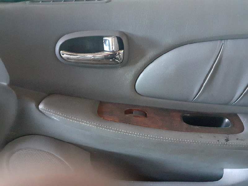 MANDO ELEVALUNAS DELANTERO DERECHO