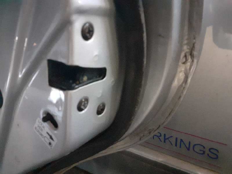 CERRADURA PUERTA TRASERA DERECHA 