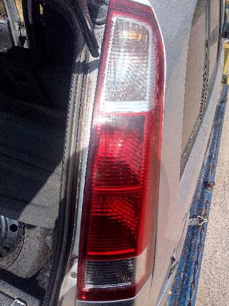 PILOTO TRASERO DERECHO