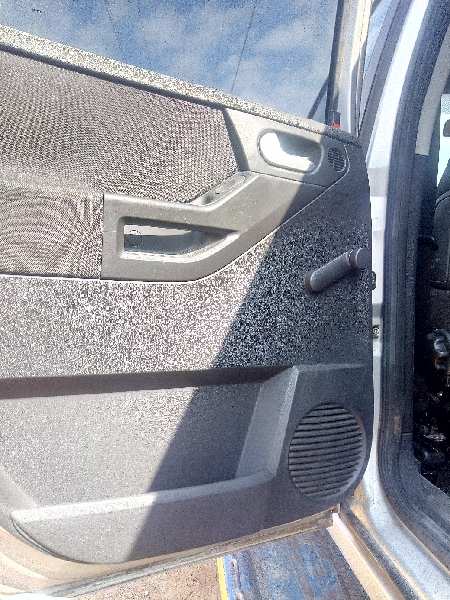 GUARNECIDO PUERTA TRASERA IZQUIERDA