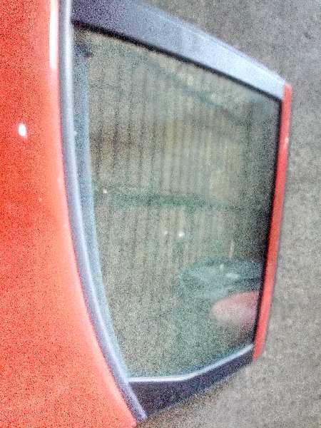 LUNA TRASERA IZQUIERDA