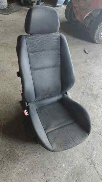 ASIENTO DELANTERO IZQUIERDO