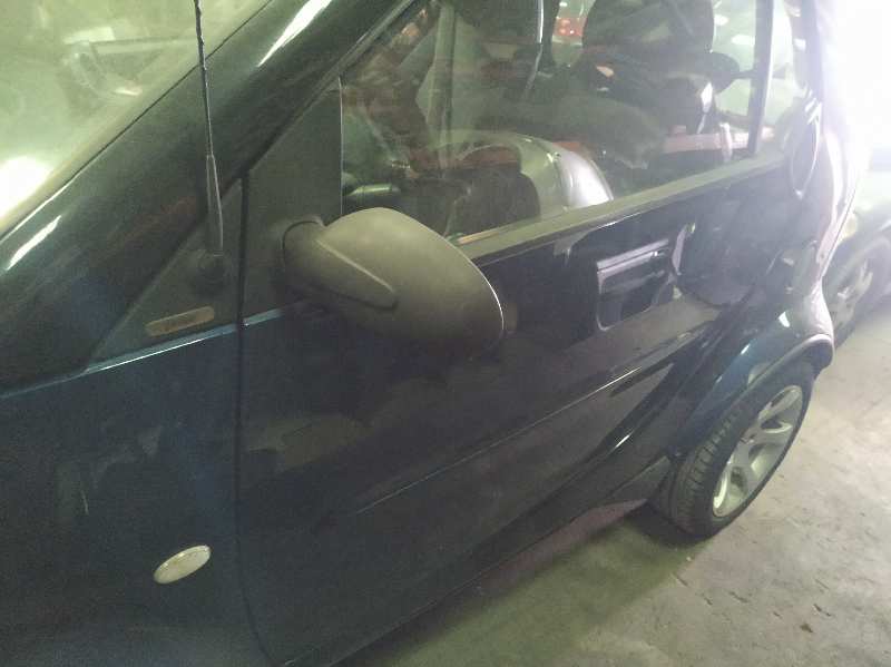 PUERTA DELANTERA IZQUIERDA