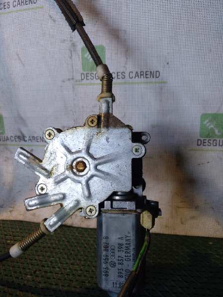 ELEVALUNAS DELANTERO DERECHO