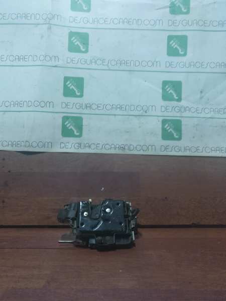 CERRADURA PUERTA DELANTERA IZQUIERDA 