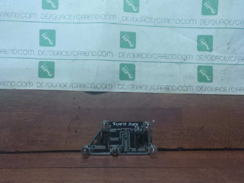 PORTALAMPARAS TOYOTA AVENSIS BERLINA (T 22)