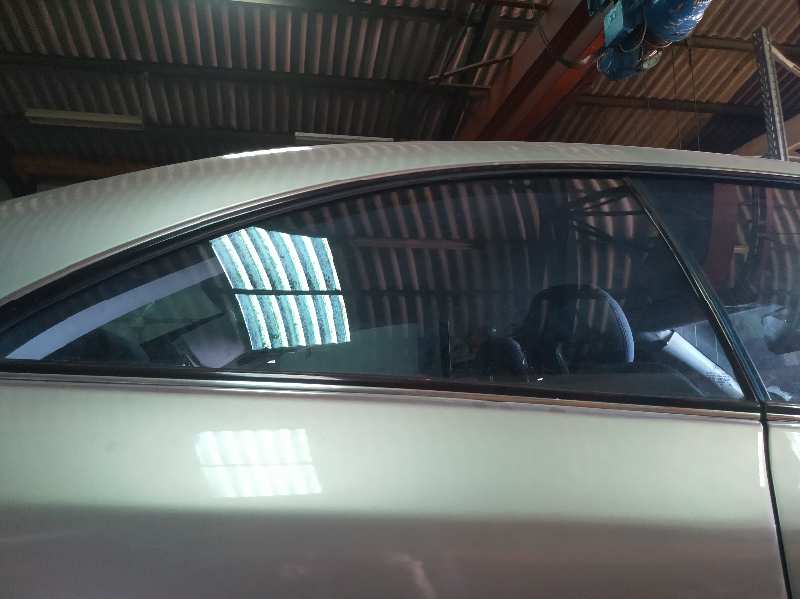 ELEVALUNAS TRASERO DERECHO