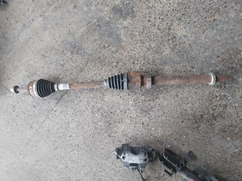 TRANSMISION DELANTERA DERECHA