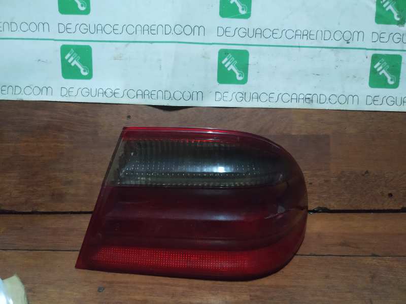 PILOTO TRASERO DERECHO