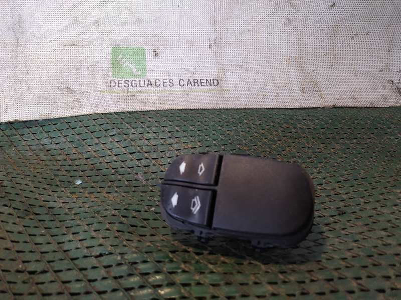 MANDO ELEVALUNAS DELANTERO IZQUIERDO 