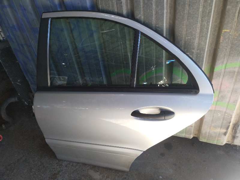 PUERTA TRASERA IZQUIERDA