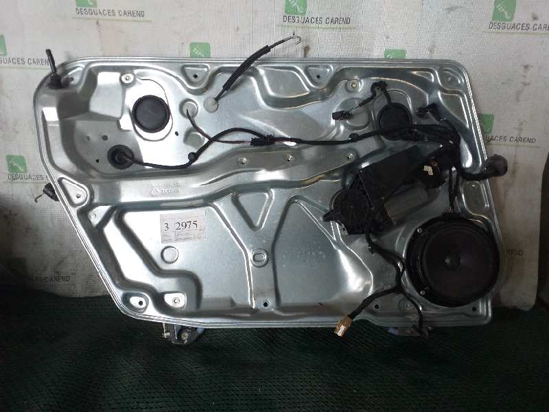 ELEVALUNAS DELANTERO IZQUIERDO