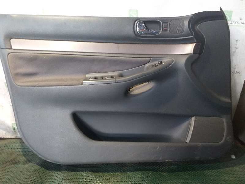 GUARNECIDO PUERTA DELANTERA IZQUIERDA