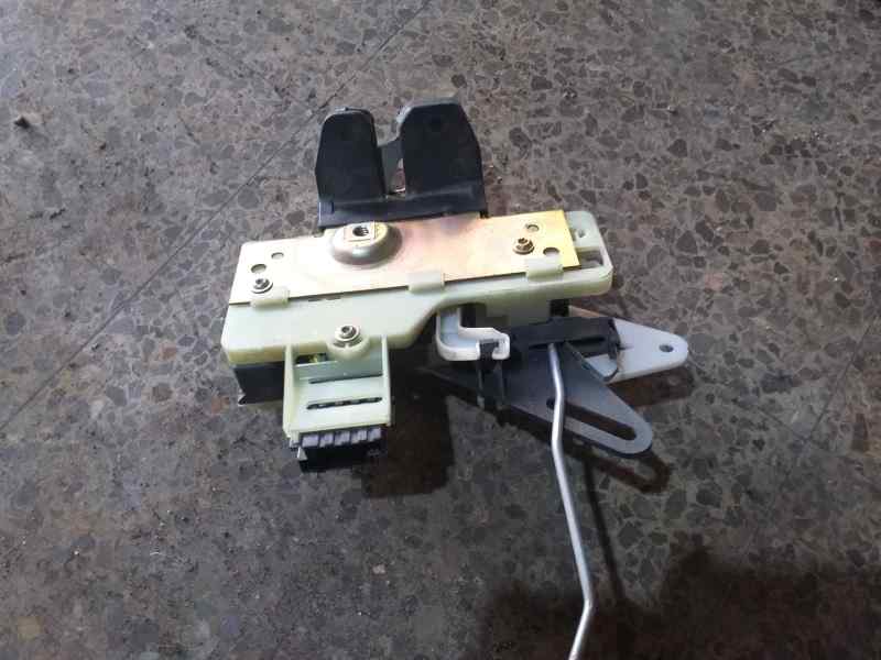 CERRADURA MALETERO / PORTON