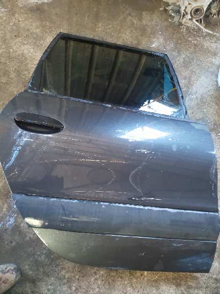 PUERTA TRASERA DERECHA