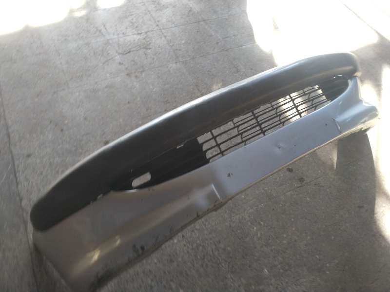 PARAGOLPES DELANTERO