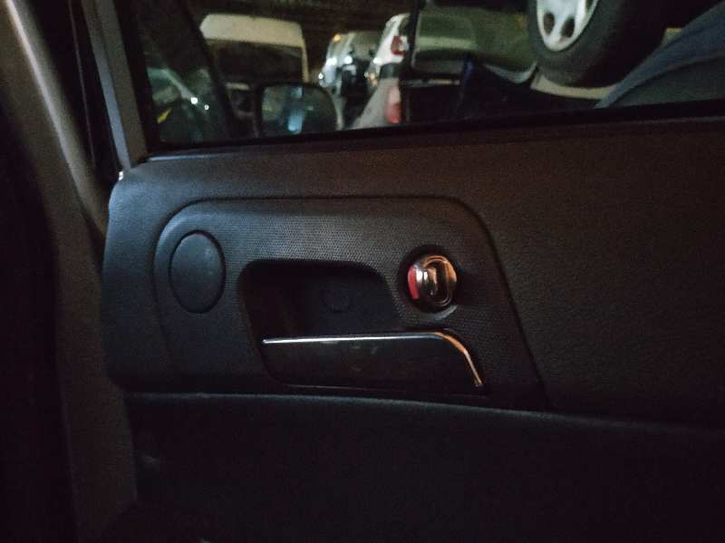 MANETA INTERIOR TRASERA DERECHA