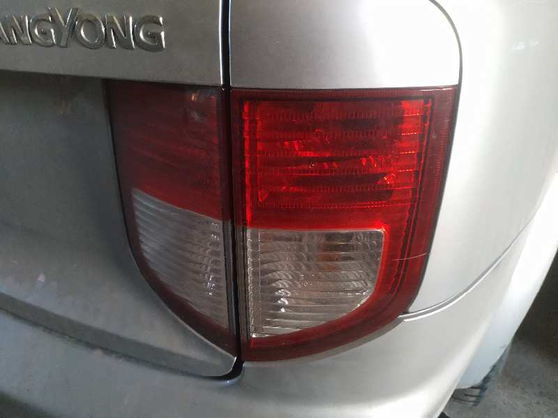 PILOTO TRASERO DERECHO