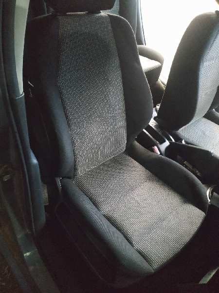 ASIENTO DELANTERO DERECHO