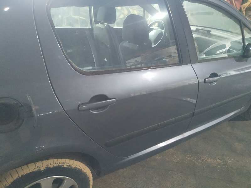 ELEVALUNAS TRASERO DERECHO