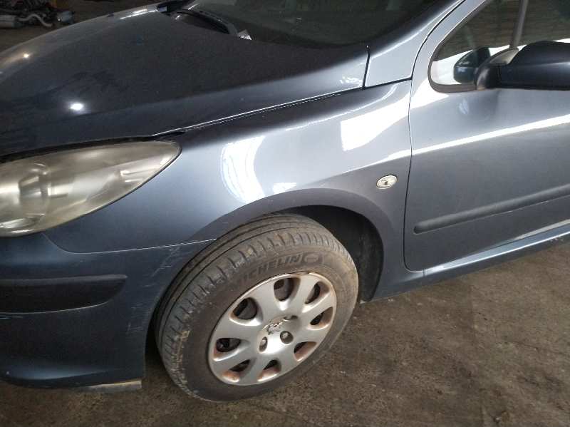 ALETA DELANTERA IZQUIERDA