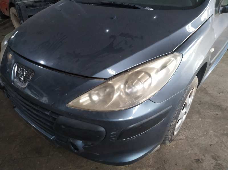 ELEVALUNAS DELANTERO IZQUIERDO