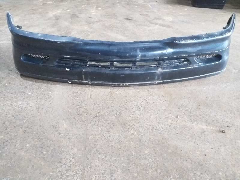 PARAGOLPES DELANTERO